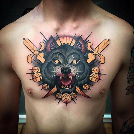 american traditional wolf chest tattoo