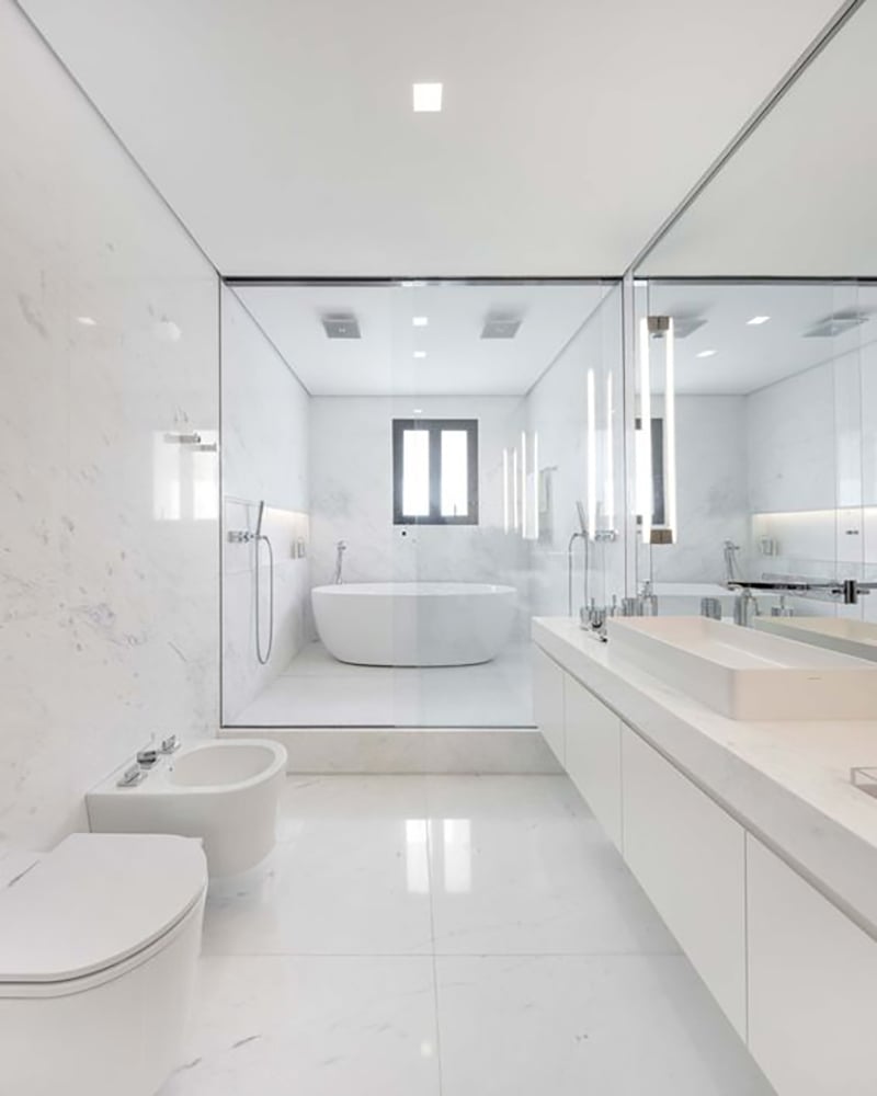Contemporary Minimalist Bathroom