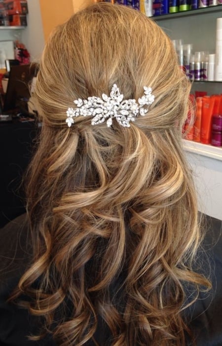 Elegant Half Up Half Down Hairstyles2