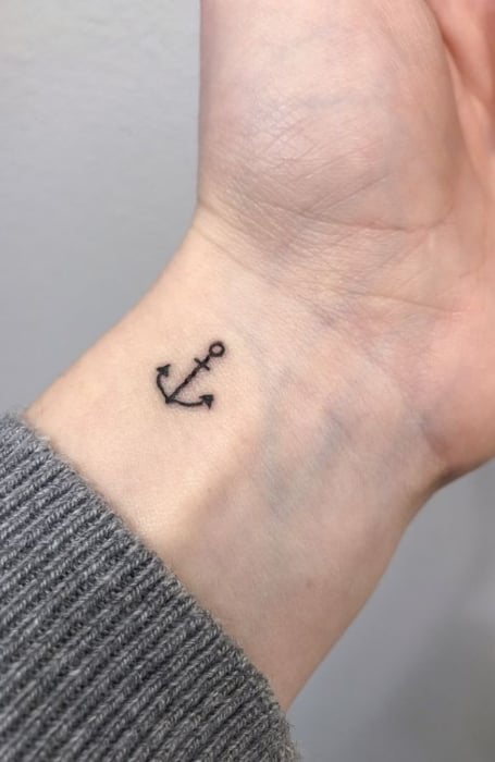 Anchor Wrist Tattoo1
