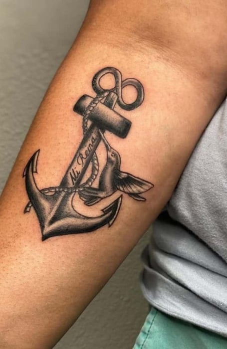 Black Anchor Tattoo1