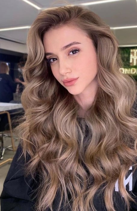 40 Sexy Caramel Hair Color With Highlights (2023) - The Trend Spotter