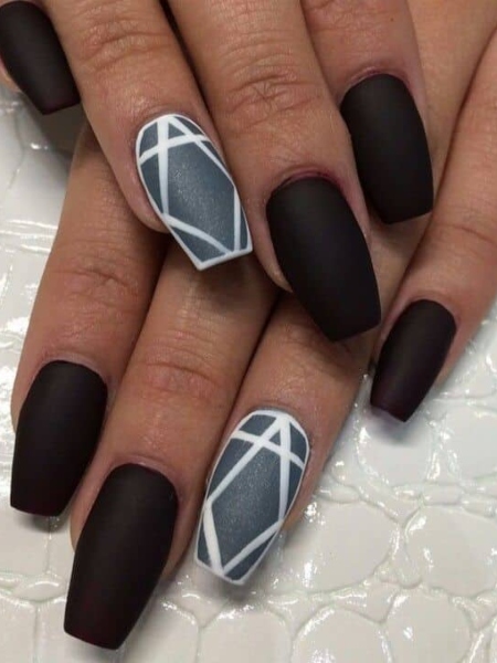 Geometric Nail Designs