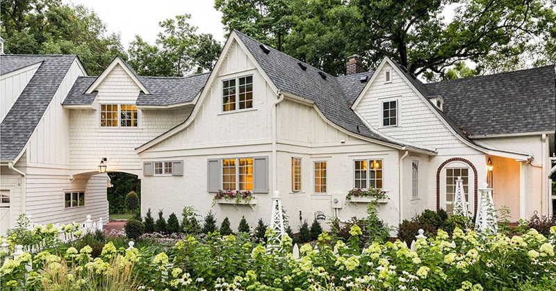 Green And White Front Yard