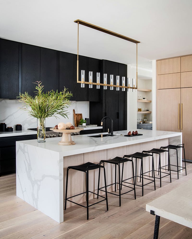 Spacious Kitchen Design 