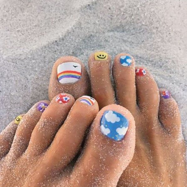 20 Cute Easy Toe Nail Deisgns For