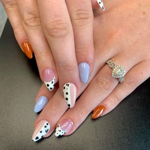 Almond Cow Print Nails (1)