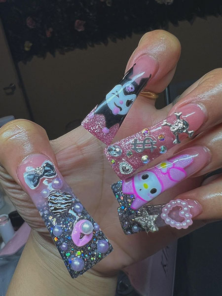 Cartoon Duck Nails