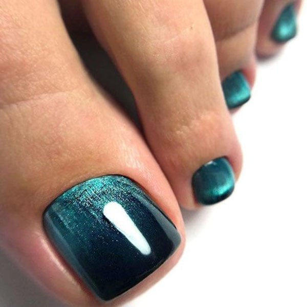 Cat Eye Toe Nails