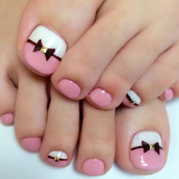 Cute Bow Nail Design