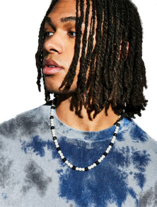 Edgy Pearl Necklace