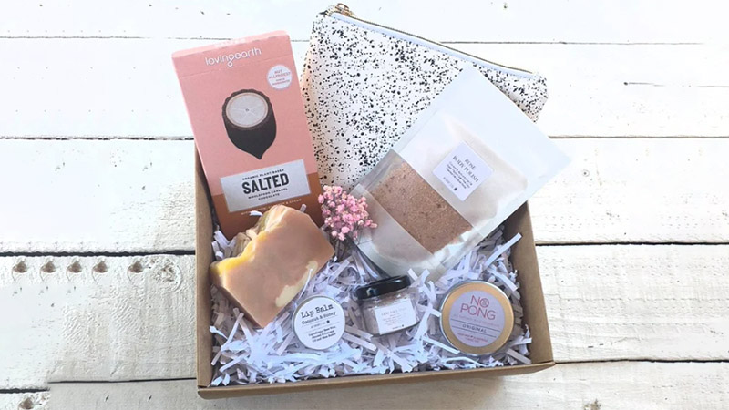 Gift Basket Ideas For Girlfriend
