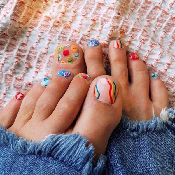 Happy Toe Nails