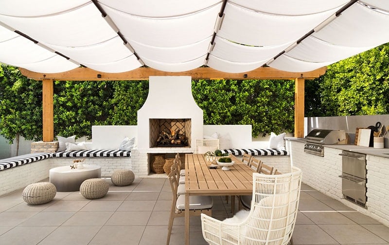 45 Outdoor Living Room Ideas for Al Fresco Entertaining