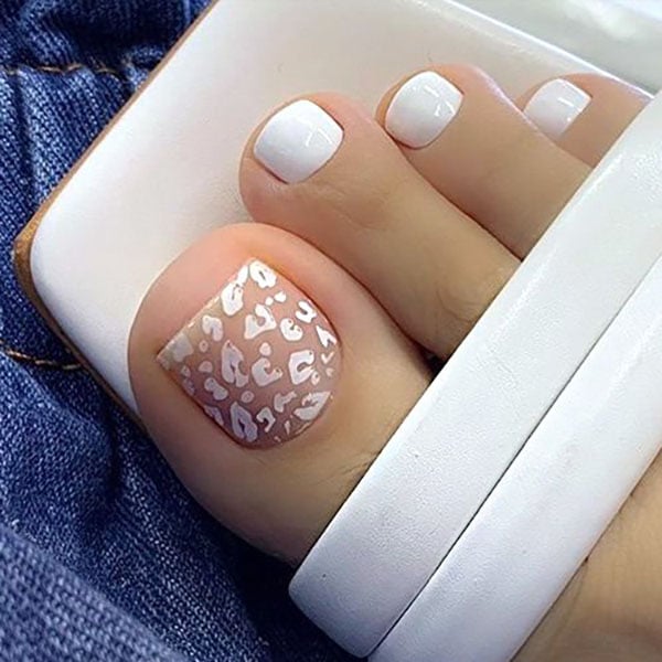 Leopard Print Feature Toe Nail