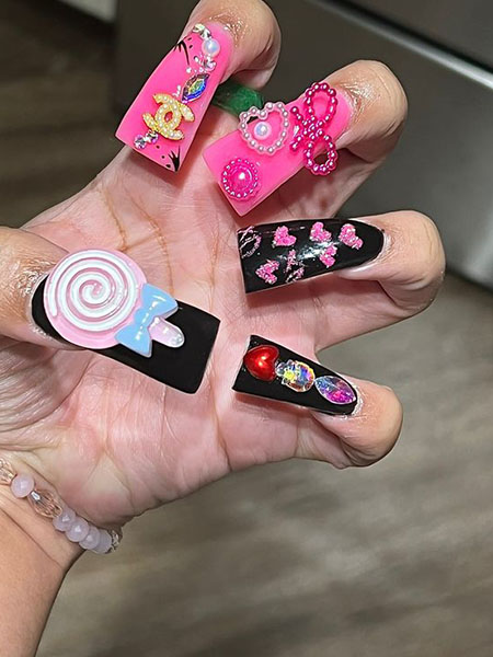 Lollipop Duck Nails