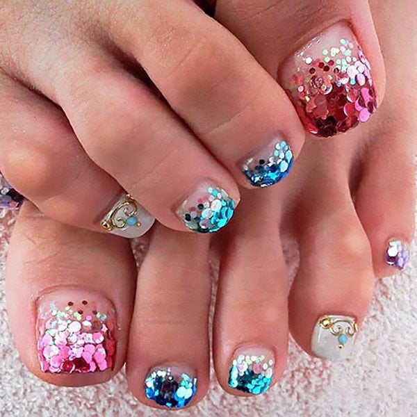 Mix and Match Glitter Toe Nails