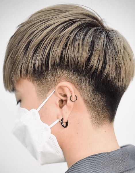 Men's Fashion Natural Volume Wavy Soft Korean Cold Wave & Undercut Short  Hairstyle By Nana Lee. #salon #short #style #stylish #shave #sg #sgp  #singapore... | By Lees' CoiffureFacebook