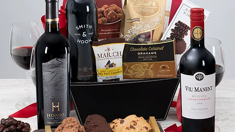 Wine Lover Gift Basket