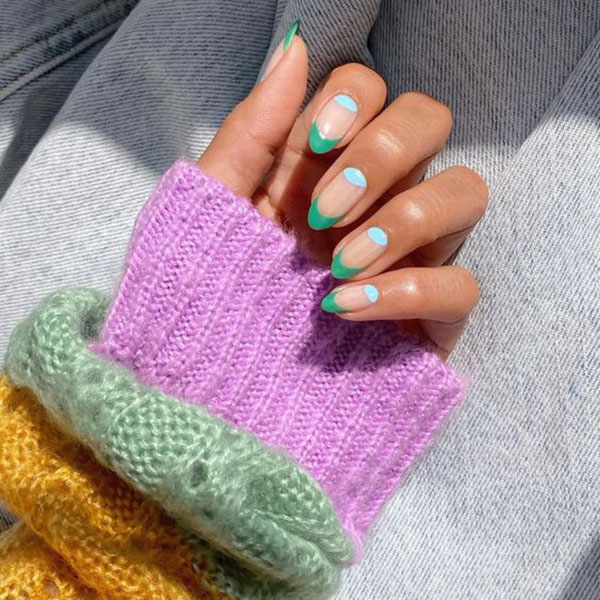 Baby Blue And Green Nails