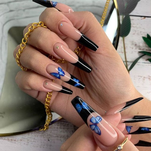 Black and blue nail color combination - Picture of Nail Trix Salon, Dubai -  Tripadvisor