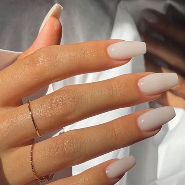 Creamy White Minimalist Nails