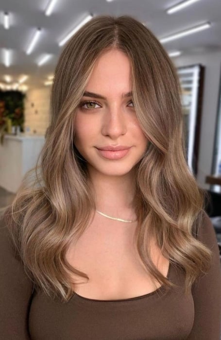 35 Best Dirty Blonde Hair Color with Highlight Ideas for 2023