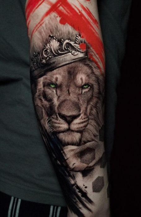 Trash Polka Lion Tattoo1