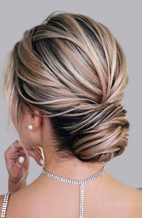 Classic Chignon Bun