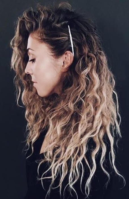 Easy Hairstyles For Wavy Hair