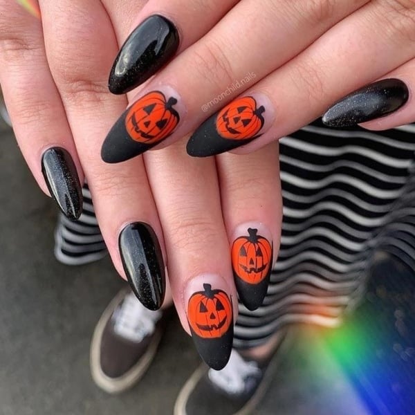 Halloween Pumpkin Nails