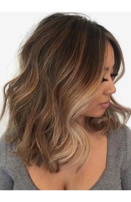 Medium Length Brown Hair With Blonde Highlights