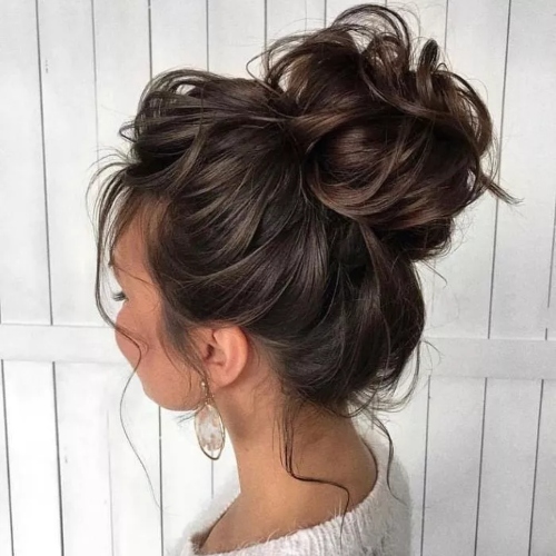 Messy Bun