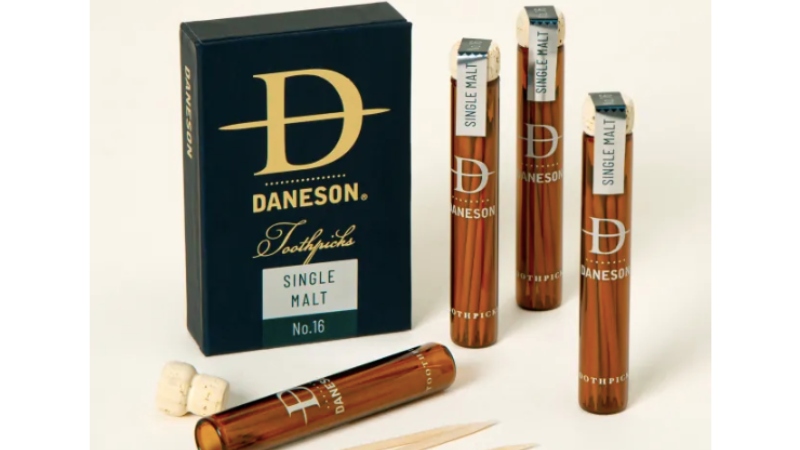 Scotch Infused Toothpicks Gift Set (1)