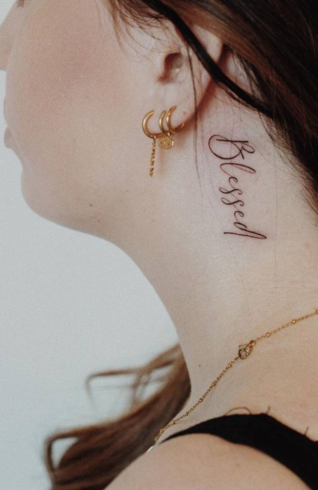 40 Best Neck Tattoos for Women (2023 ) - The Trend Spotter 40 Best Neck Tattoos for Women (2023 ) - The Trend Spotter
