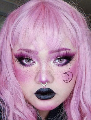 30 Cool Egirl Makeup Looks To Copy in 2022 - The Trend Spotter