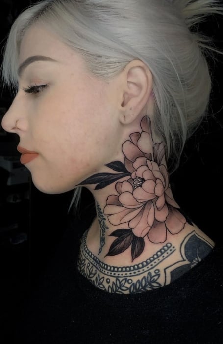 Flower Neck Tattoo (1)