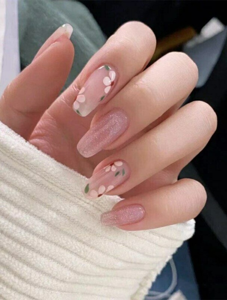 Pretty Pink And Nude Nails