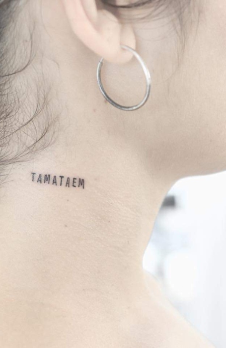 Simple Neck Tattoos (1)