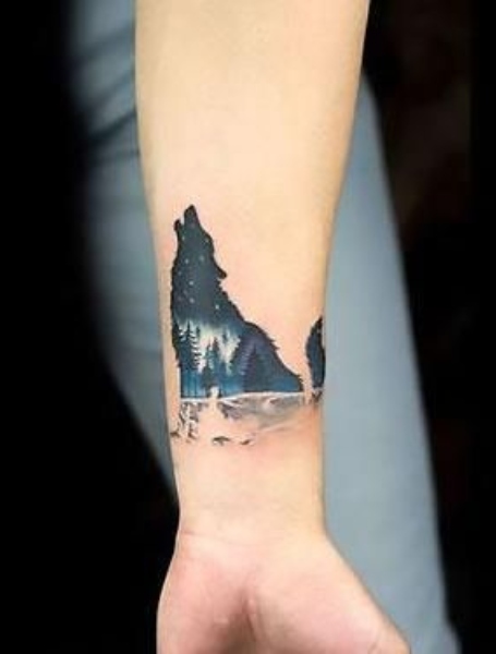 Small Wolf Tattoos (1)