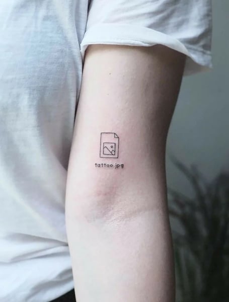 28 Simple Tattoos for the LowKey Ink Lover