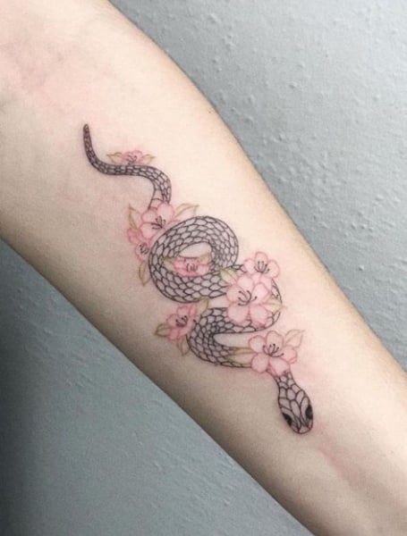 Cute Snake Tattoo (2)