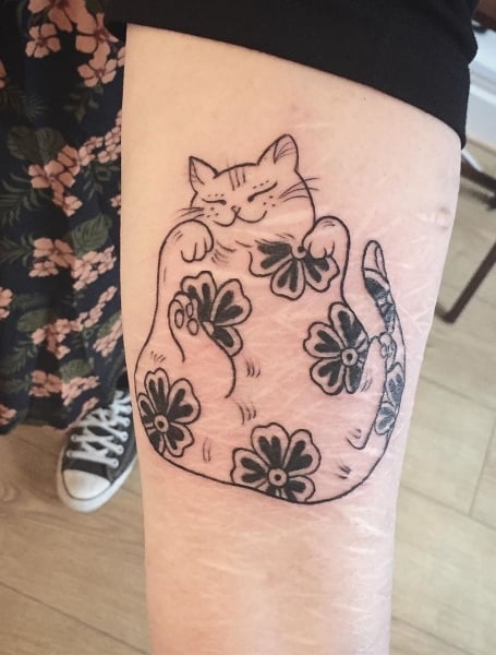 80 Cat Tattoo Design Ideas You Will Love - The Trend Spotter 80 Cat Tattoo Design Ideas You Will Love - The Trend Spotter