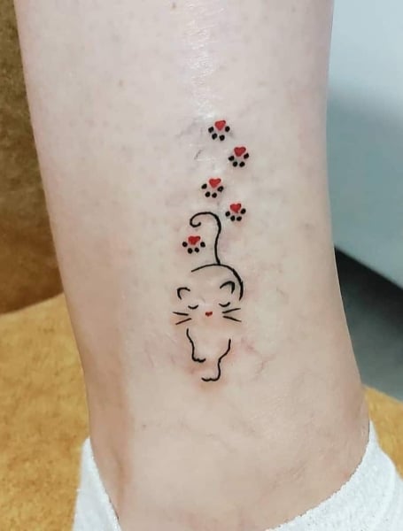 Line Art Simple Cat Tattoo