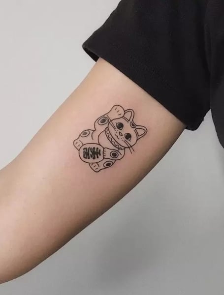 Lucky Cat Tattoo 