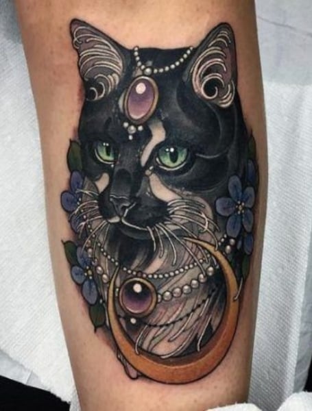 40 Traditional Cat Tattoos