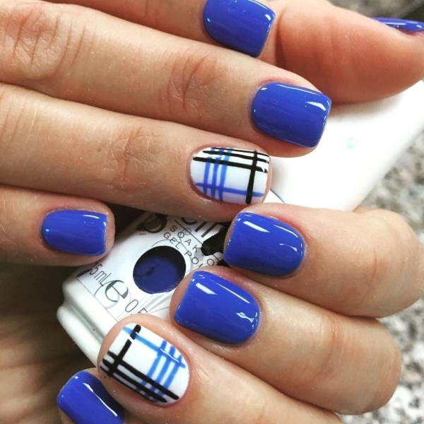 Royal Blue Gel Nails (1)