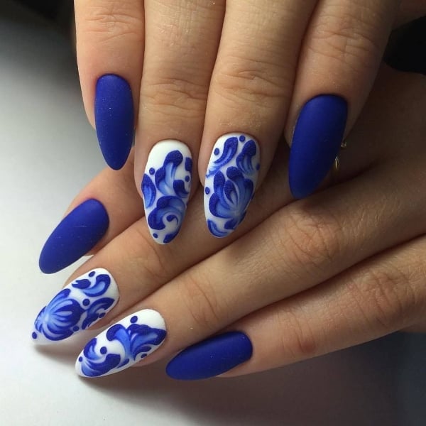 Royal Blue Oval Nails (1)