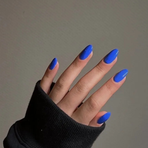 Royal Blue Oval Nails