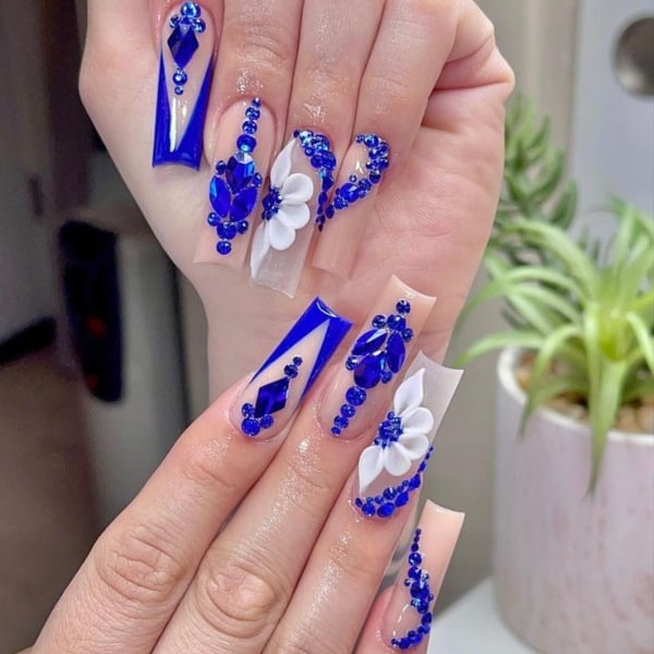 Royal Blue Quinceanera Nails